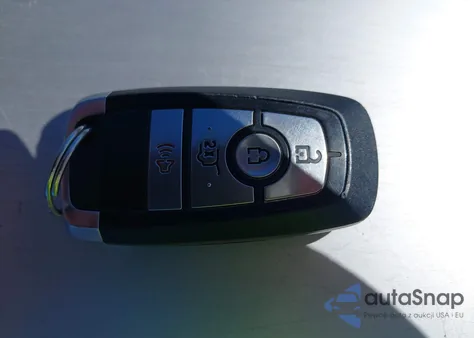 2022 Ford Mustang Mach-E Select z USA, uszkodzony, nr VIN 3FMTK1RM1NMA18574